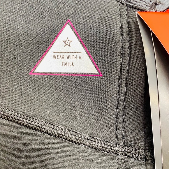 NWT Jobe 2mm Women's Jobe SAVANNAH Shorty Springsuit Wetsuit. Small. - Picture 12 of 14